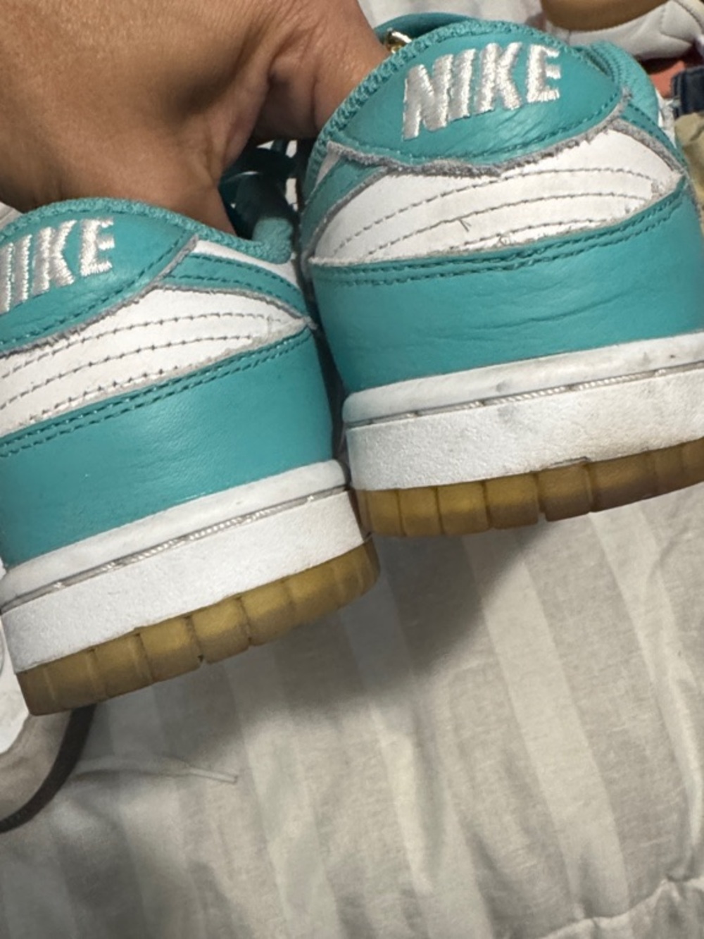 Nike Kids Teal, White and Orange Low-Top Sneakers - Picture 7 of 7